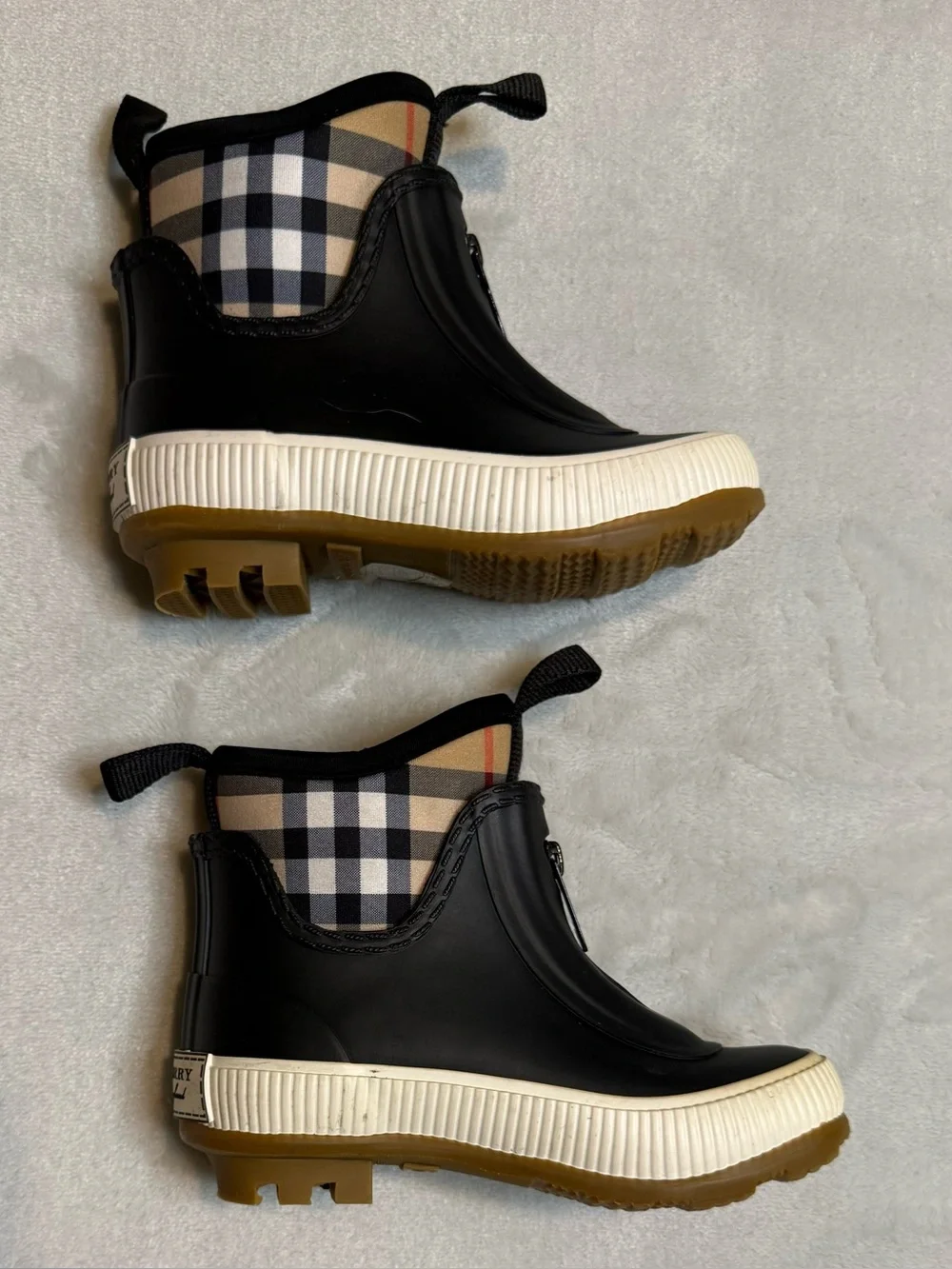 Burberry Vintage Check Neoprene and Rubber Rain Boots Toddler Girls size 7